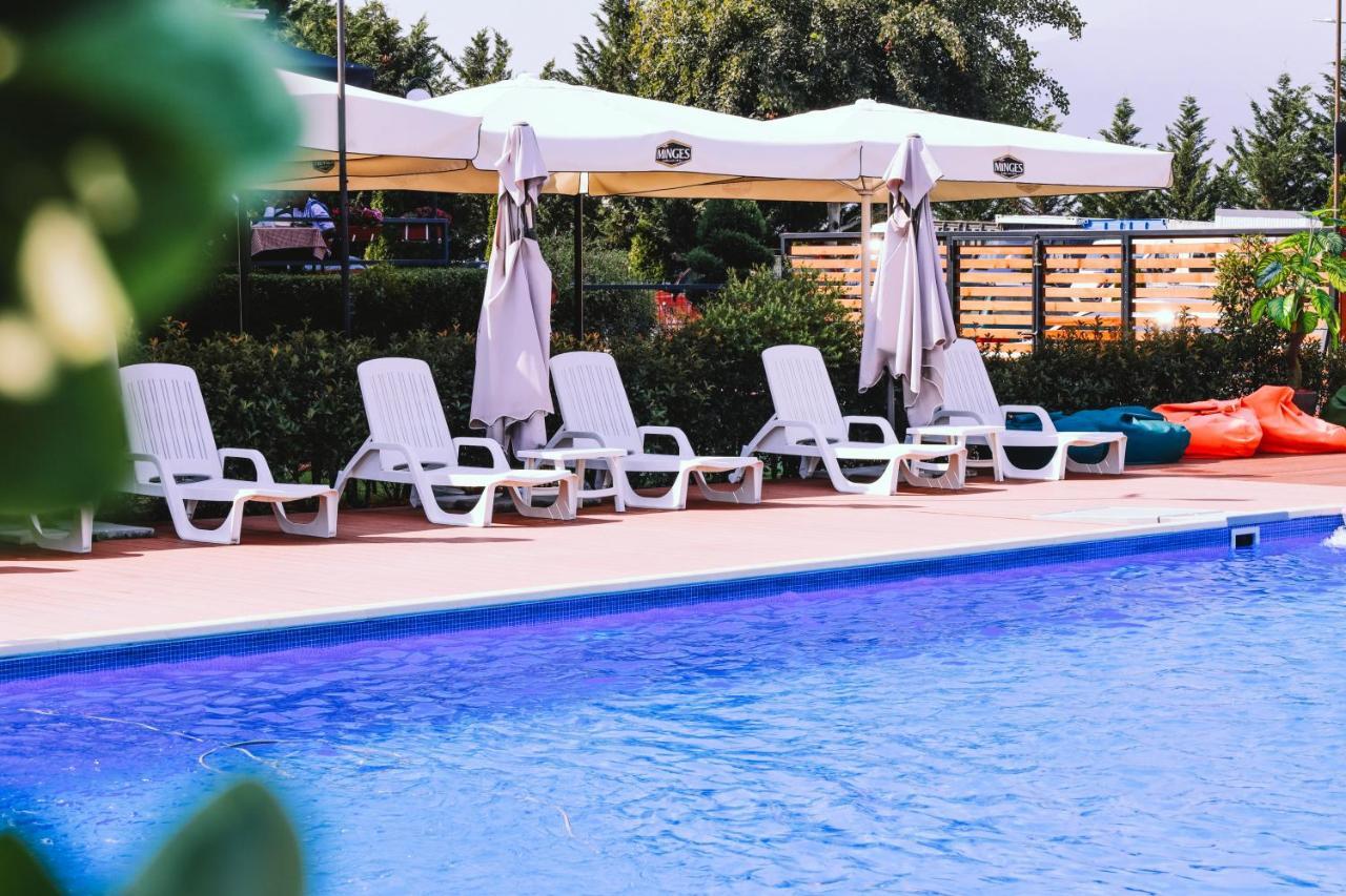 Nafron Hotel Prizren Exterior photo