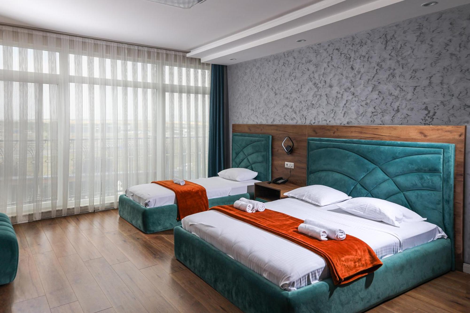 Nafron Hotel Prizren Exterior photo